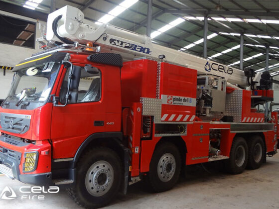 Cela Aerial ladder platforms ALP330X at work